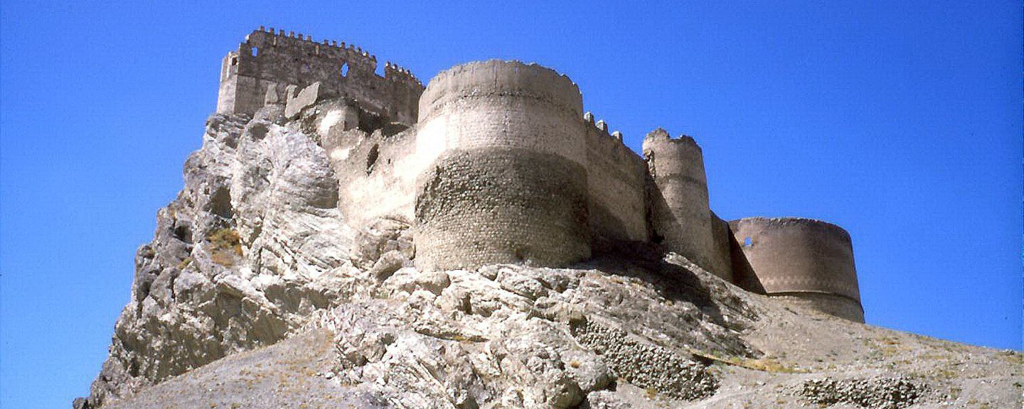 Hoşap Castle