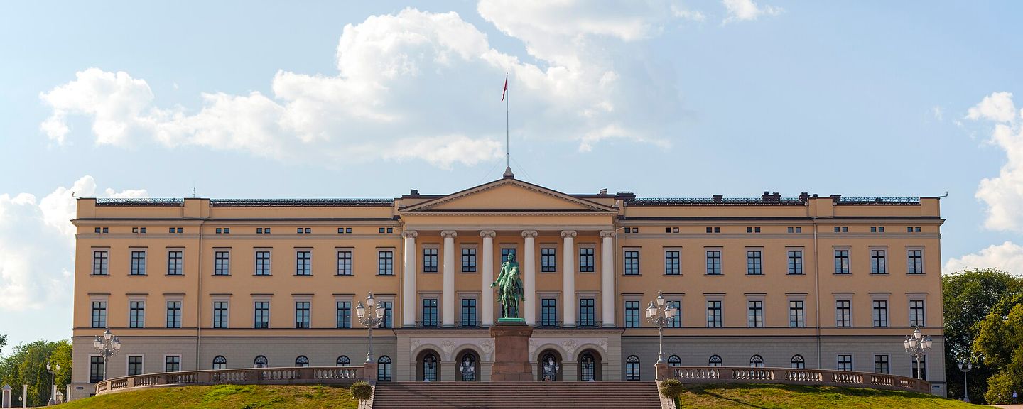 Королевский дворец