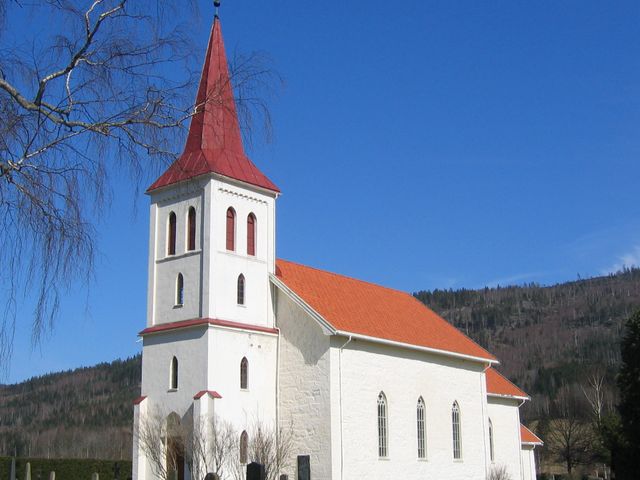 Efteløt Church