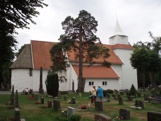 Fjære Church