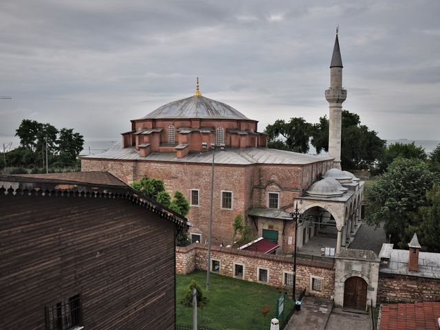 Церковь Святых Сергия и Вакха