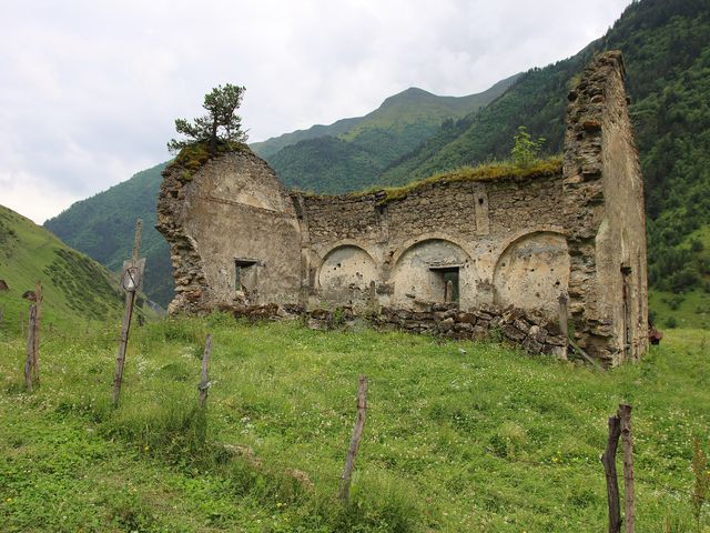Dartlo church