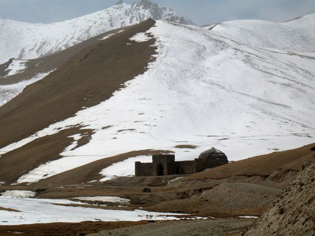 Таш-Рабат