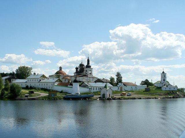Горицкий Воскресенский монастырь