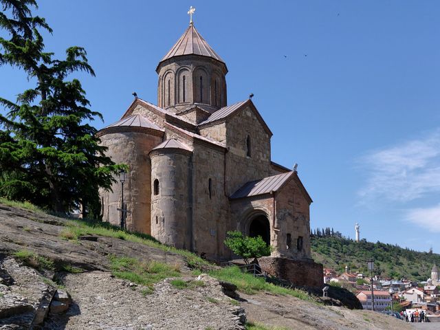 Храм Метехи