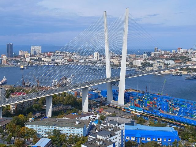 Золотой мост
