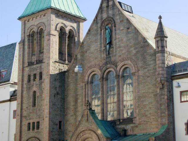 Frogner Church