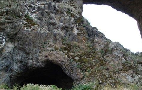 Бузеирская пещера
