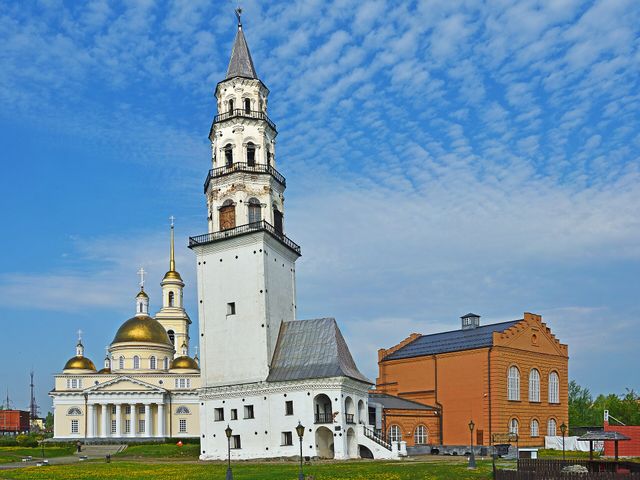 Невьянская башня