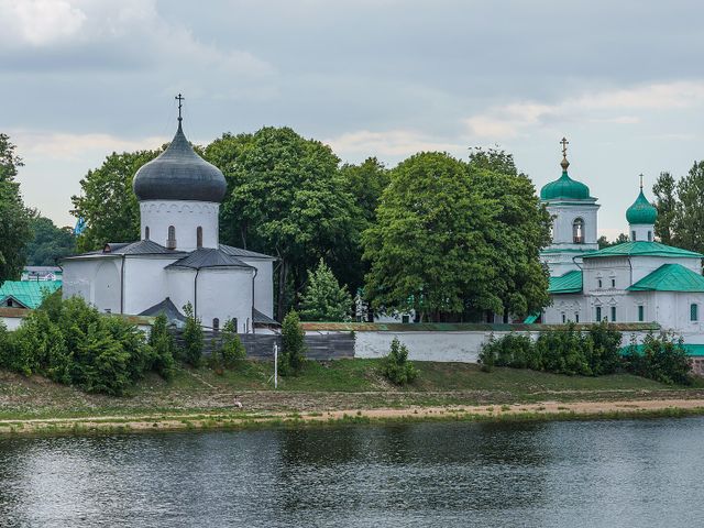 Спасо-Преображенский Мирожский монастырь