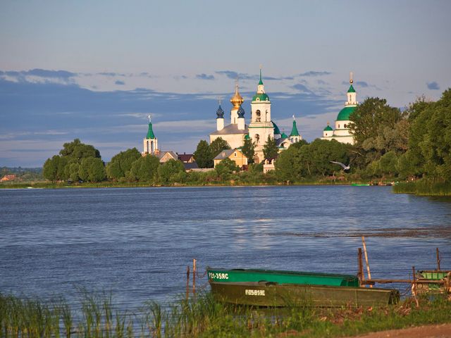 Спасо-Яковлевский монастырь