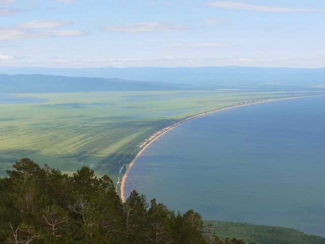 Баргузинский залив
