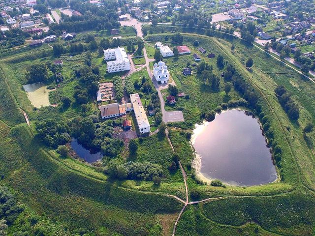 Белозерский кремль