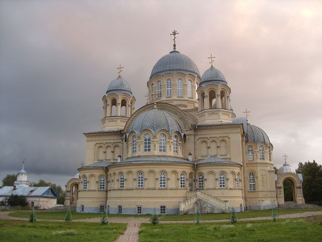 Верхотурский Николаевский монастырь