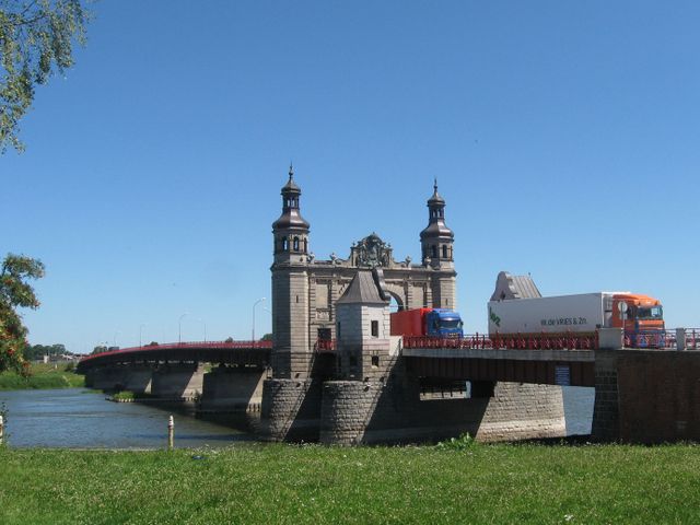 Мост королевы Луизы