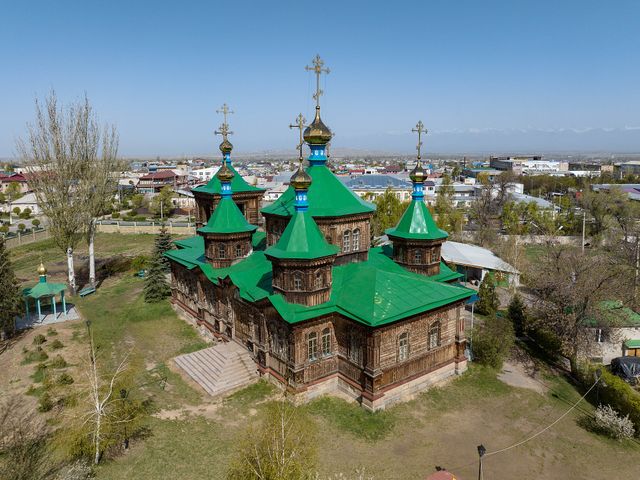 Свято-Троицкая церковь