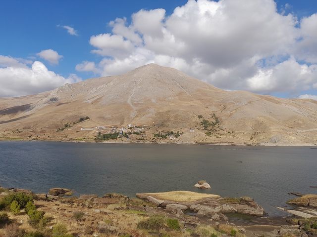 Çat Dam