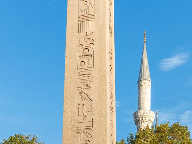 Обелиск Феодосия