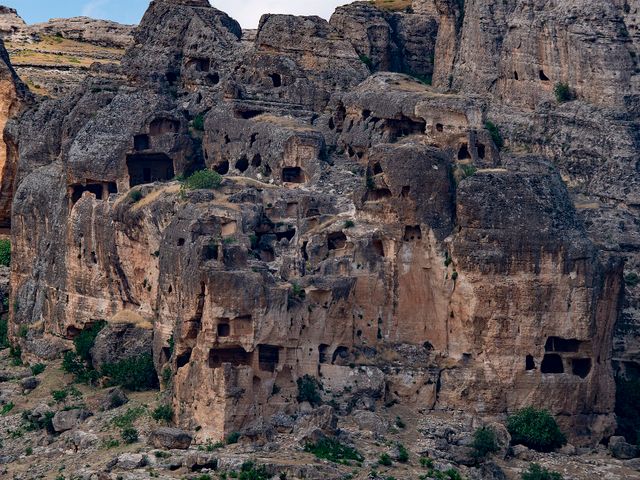 Hassuni Caves