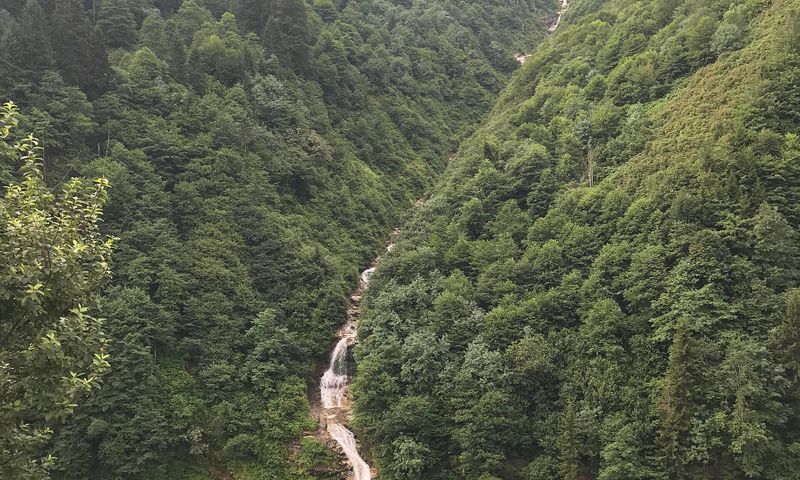 Gelintülü Waterfall