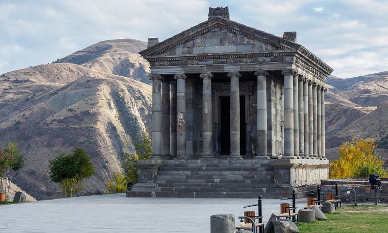 Гарни