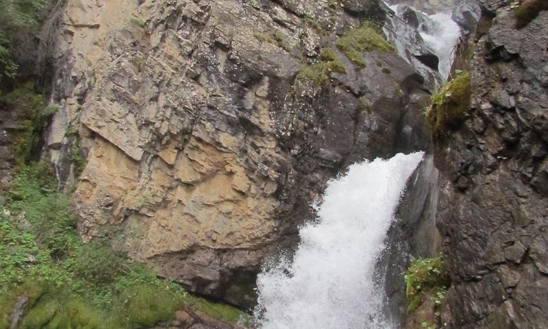 Кайракский водопад